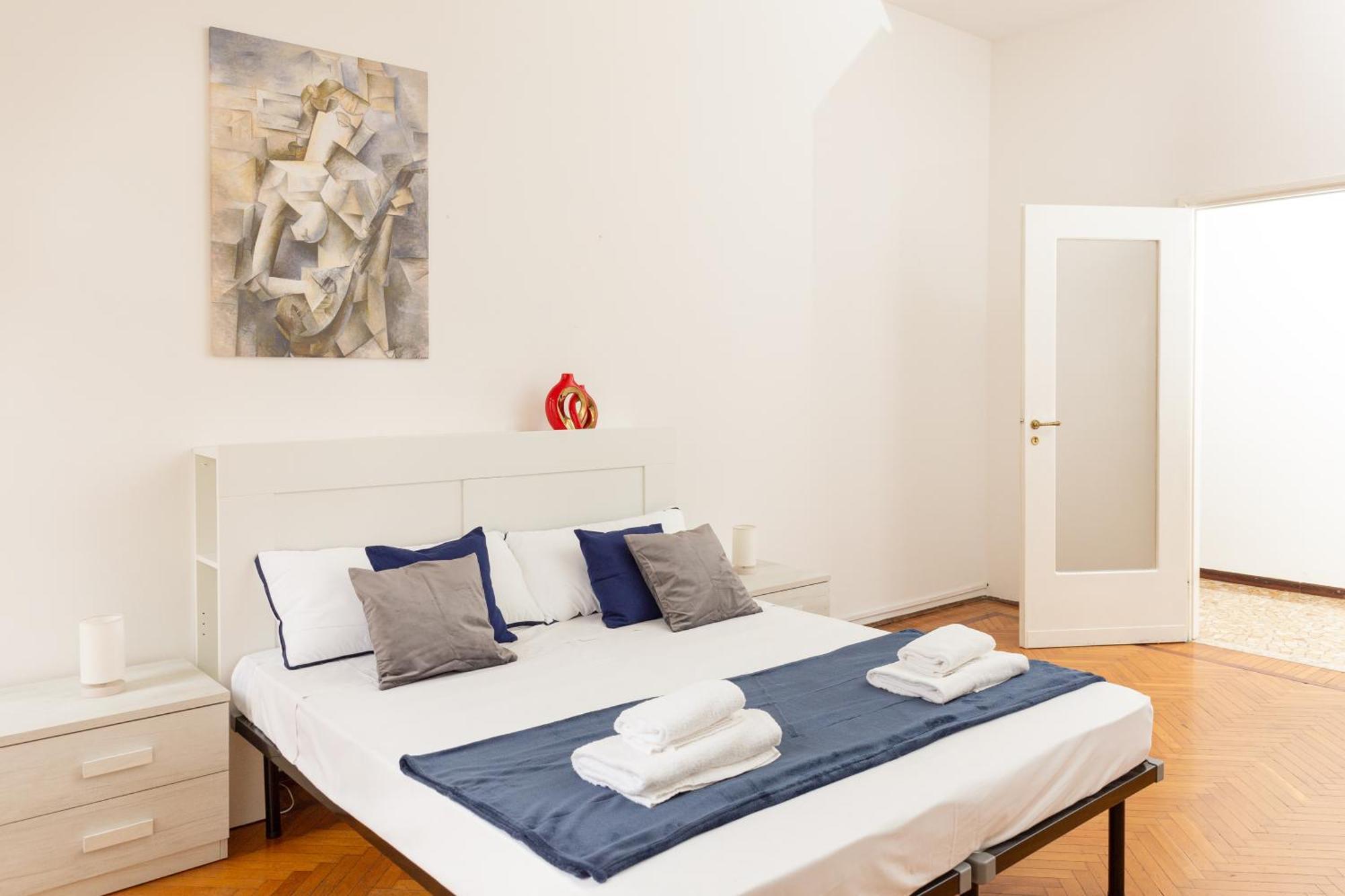 Picasso - Spacious Exclusive Apartment Milão Exterior foto